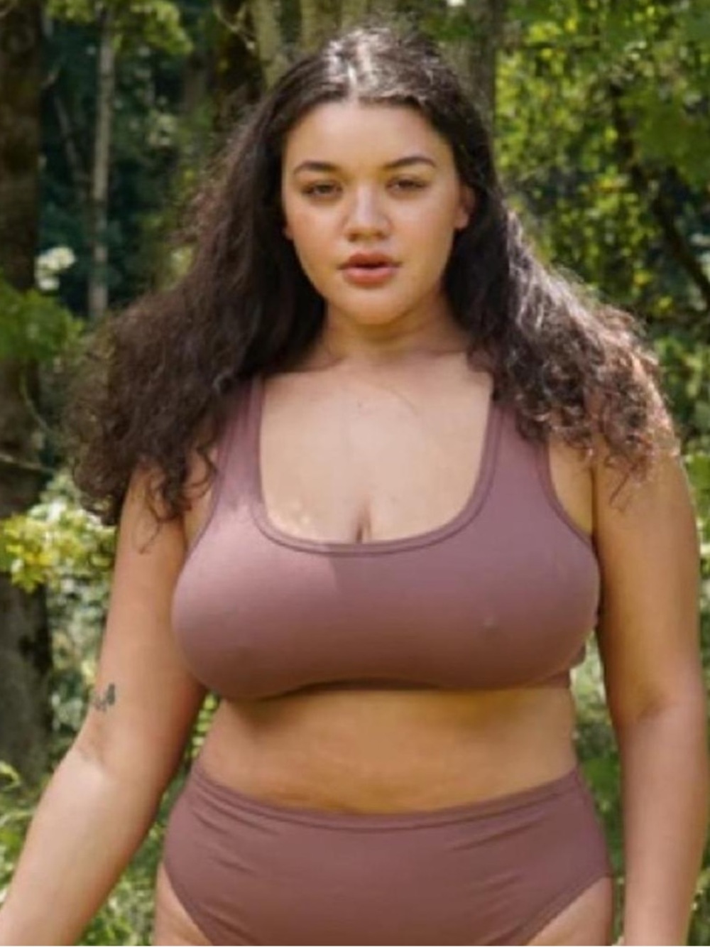 ARQ Full Coverage Bra